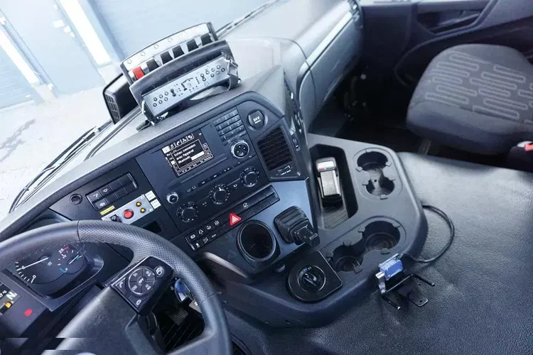 Mercedes AROCS / 2643 / 6 X 4 / SKRZYNIOWY + HDS / HIAB 228 E – 4 / WYS. 13 M zdjęcie 9