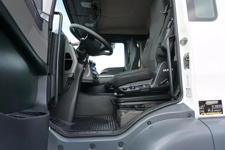 MAN TGS / 26.360 / EURO 6 / CHŁODNIA + WINDA / 20 PALET zdjęcie 24