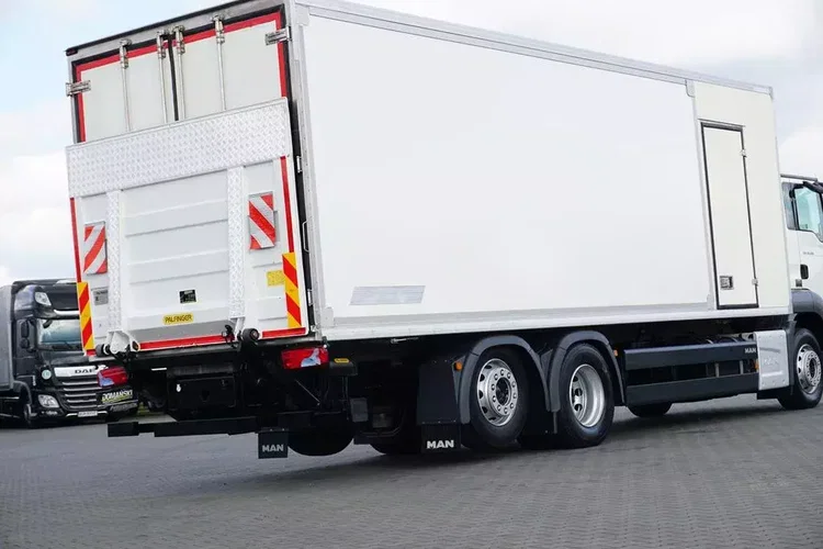 MAN TGS / 26.360 / EURO 6 / CHŁODNIA + WINDA / 20 PALET zdjęcie 28