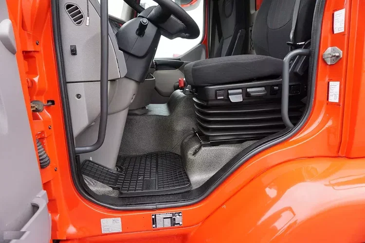 DAF LF / 290 / ACC / EURO 6 / BRAMOWIEC / DMC 14 000 KG zdjęcie 25