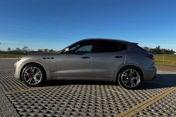 Maserati levante zdjęcie 53