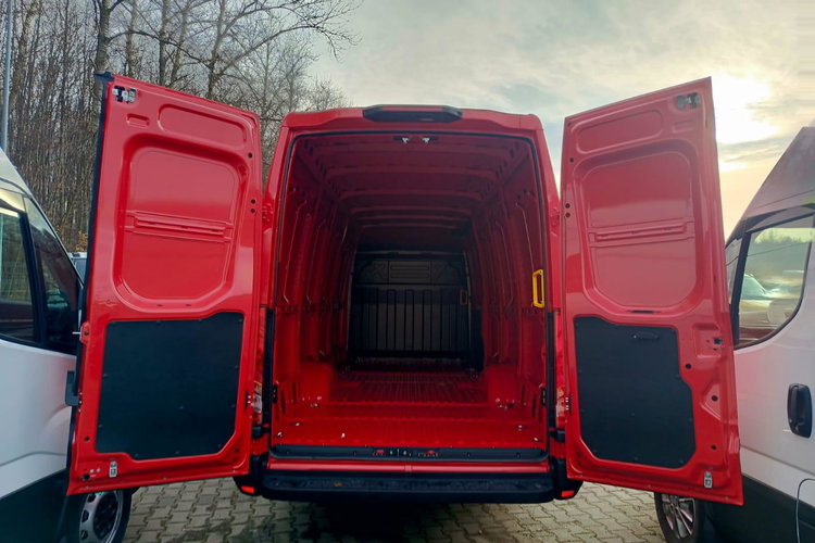 Iveco Daily zdjęcie 11