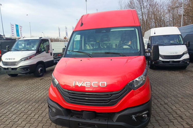 Iveco Daily zdjęcie 3