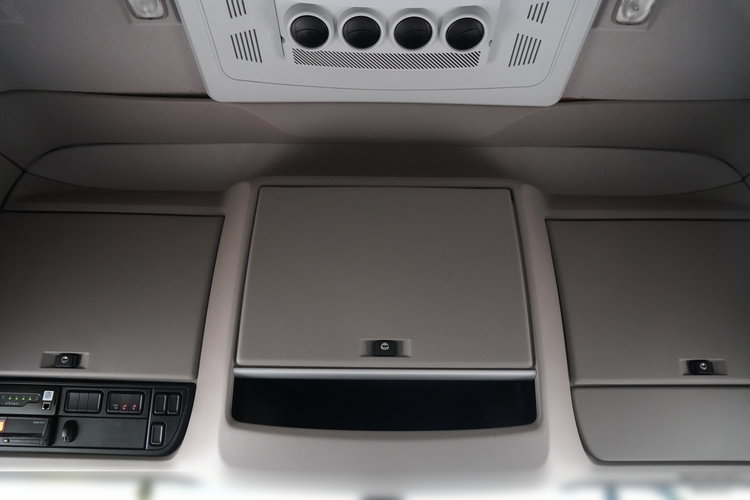 DAF XF 480 / SUPER SPACE CAB / RETARDER / KLIMA POSTOJOWA / zdjęcie 34