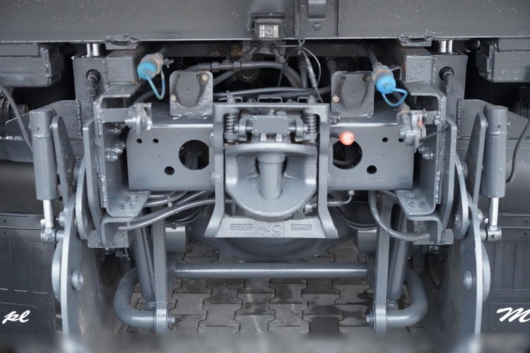 Mercedes ACTROS 4141 / 8x4 / BDF WYMIENNA ZABUDOWA / WYWROTKA  DWUSTRONNA / HYDROBURTA / HYDROKLAPA / EPS + SPRZĘGŁO / CZOŁOWNICA zdjęcie 30