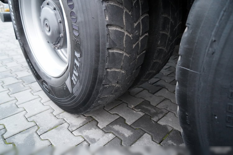 Mercedes ACTROS 4141 / 8x4 / BDF WYMIENNA ZABUDOWA / WYWROTKA  DWUSTRONNA / HYDROBURTA / HYDROKLAPA / EPS + SPRZĘGŁO / CZOŁOWNICA zdjęcie 38