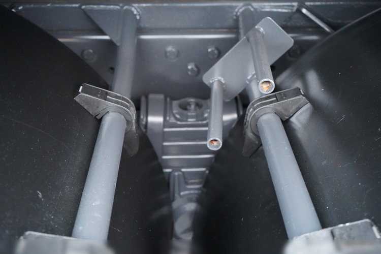 Mercedes ACTROS 4141 / 8x4 / BDF WYMIENNA ZABUDOWA / WYWROTKA  DWUSTRONNA / HYDROBURTA / HYDROKLAPA / EPS + SPRZĘGŁO / CZOŁOWNICA zdjęcie 40