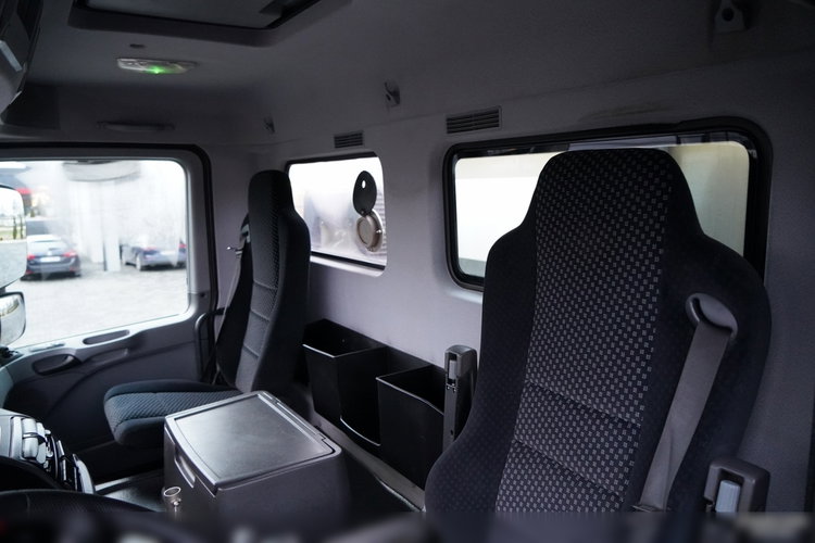 Mercedes ACTROS 4141 / 8x4 / BDF WYMIENNA ZABUDOWA / WYWROTKA  DWUSTRONNA / HYDROBURTA / HYDROKLAPA / EPS + SPRZĘGŁO / CZOŁOWNICA zdjęcie 44