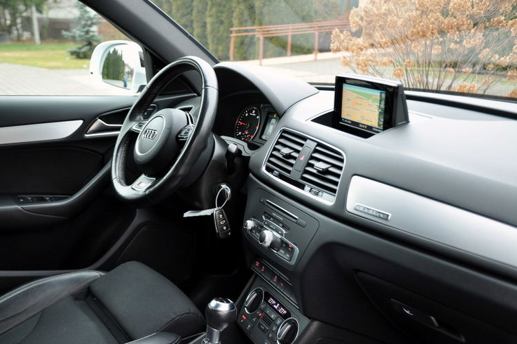 Audi Q3 2.0TDI(150KM) S-Line Lift Xenon Led Navi Skóry BLS Automat Alu17"ASO zdjęcie 18