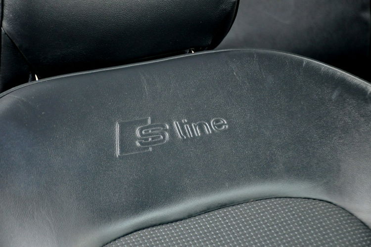 Audi Q3 2.0TDI(150KM) S-Line Lift Xenon Led Navi Skóry BLS Automat Alu17"ASO zdjęcie 31