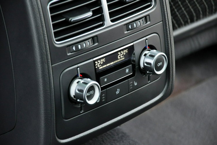 Volkswagen Touareg 3.0TDI(245KM) R-Line Xenon Led Navi Kamera Panorama Skóry Alu20"Full zdjęcie 21