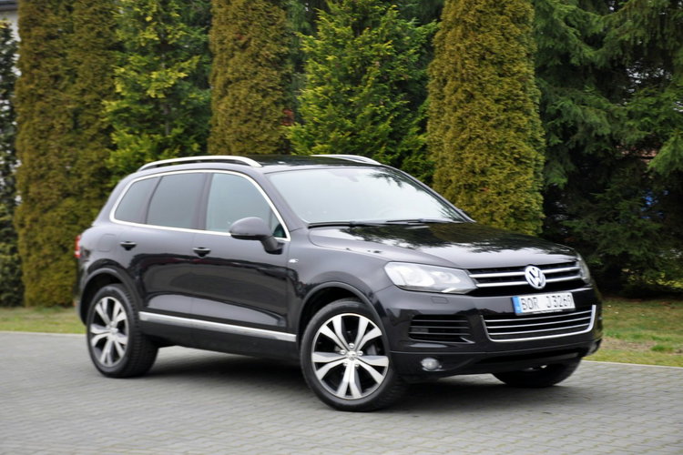 Volkswagen Touareg 3.0TDI(245KM) R-Line Xenon Led Navi Kamera Panorama Skóry Alu20"Full zdjęcie 3