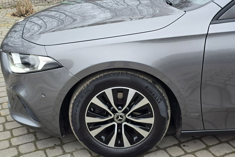 Mercedes A 180 180 Style / 1.33 benzyna / Bezwypadkowy / ZADBANY zdjęcie 16