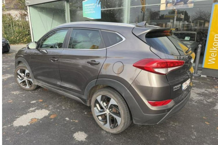 Hyundai Tucson 1.7 Crdi Navi kamera skóry ledy bezwypadkowy zamiana serwis 1.r.gwaran zdjęcie 4