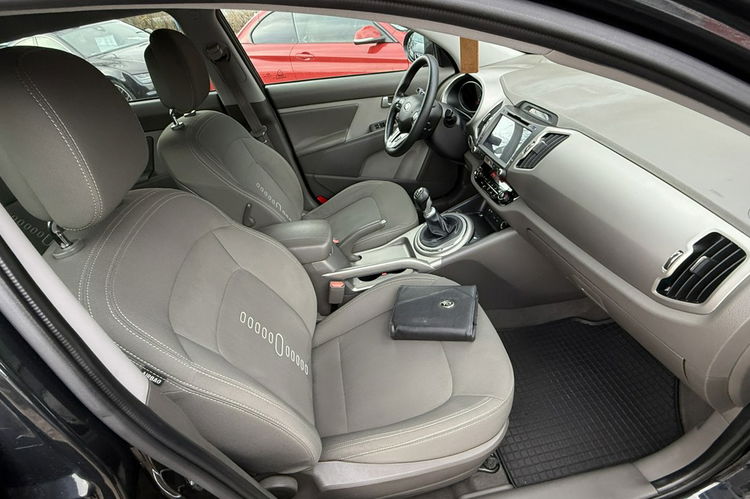 Kia Sportage 2.0crdi 184KM lift 4x4 salon PL ledy bi xenon kamery Navi zamiana gwar zdjęcie 15