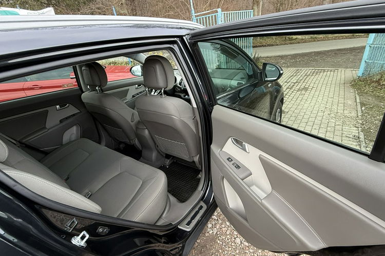 Kia Sportage 2.0crdi 184KM lift 4x4 salon PL ledy bi xenon kamery Navi zamiana gwar zdjęcie 19