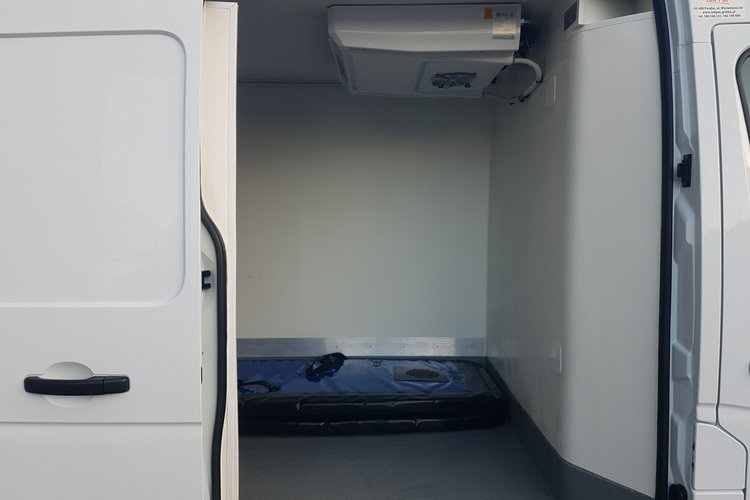 Renault Master L3H2 CHŁODNIA AGREGAT 2 KOMORY MATERAC IZOTERMA GRZANIE WEBASTO KLIMA zdjęcie 39