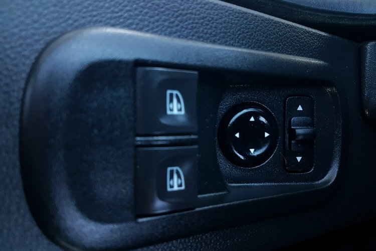 Renault Master L3H2 CHŁODNIA AGREGAT 2 KOMORY MATERAC IZOTERMA GRZANIE WEBASTO KLIMA zdjęcie 9