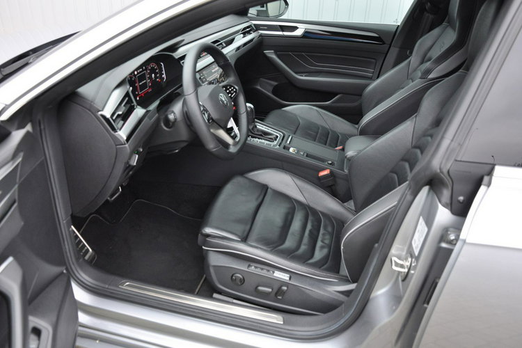 Volkswagen Arteon 2.0TDI 200KM 4Motion DSG R-line Kamera360DCC El.Fotele Harman Panoram zdjęcie 10