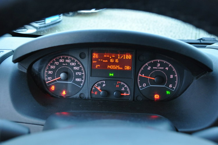 Peugeot Boxer 2.2HDI 165KM SalonPL 1wł Pełny Serwis Klimatyzacja Tempomat FV23 zdjęcie 12
