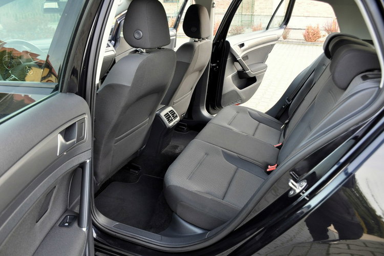 Volkswagen Golf 2.0TDI(150KM) Duża Navi Klimatronik 2xParktronik Wekur I Wł Alu16"ASO zdjęcie 20