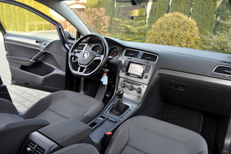Volkswagen Golf 2.0TDI(150KM) Duża Navi Klimatronik 2xParktronik Wekur I Wł Alu16"ASO zdjęcie 24