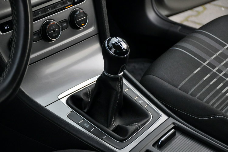 Volkswagen Golf 2.0TDI(150KM) Lounge Duża Navi Welur Chrom 2xParktr I Wł Alu16"ASO zdjęcie 35