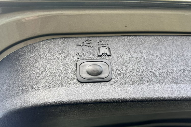 Kuga Ford Kuga 2.0 diesel automat skóry 4x4 nawi kamera zdjęcie 7