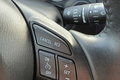 samochód osobowy Mazda zdjęcie 39