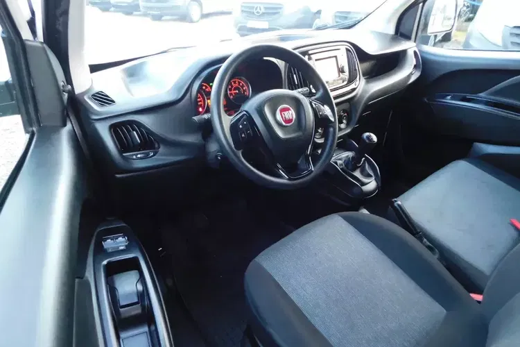 Fiat Doblo zdjęcie 6