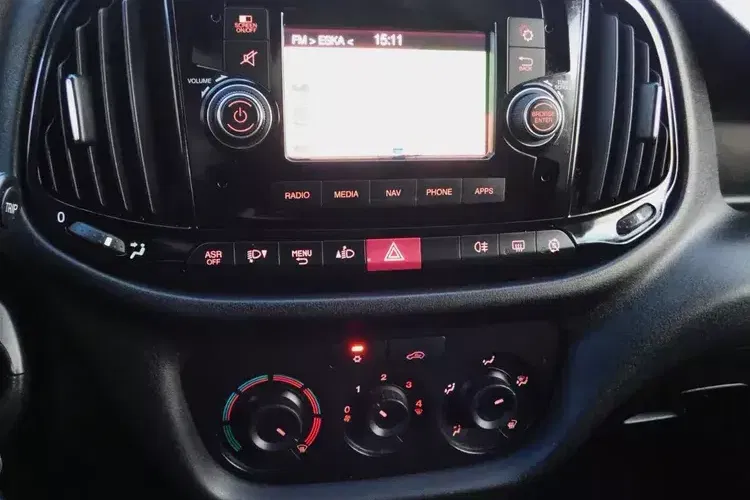 Fiat Doblo zdjęcie 8
