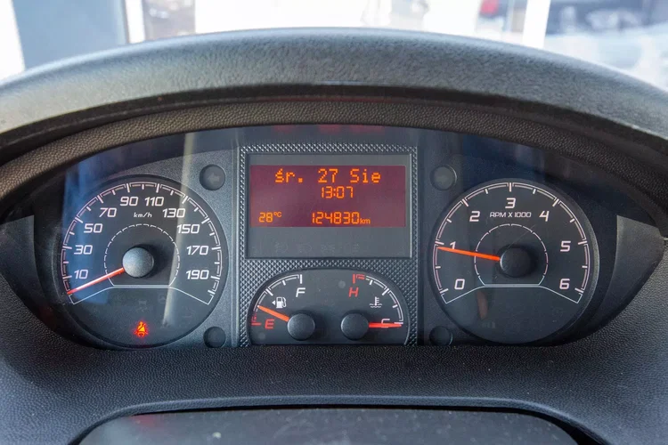 Peugeot Boxer L2H2 ŚREDNI 2.2 BlueHDI PREMIUM zdjęcie 61