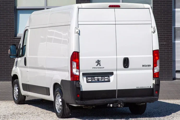Peugeot Boxer L2H2 ŚREDNI 2.2 BlueHDI zdjęcie 40