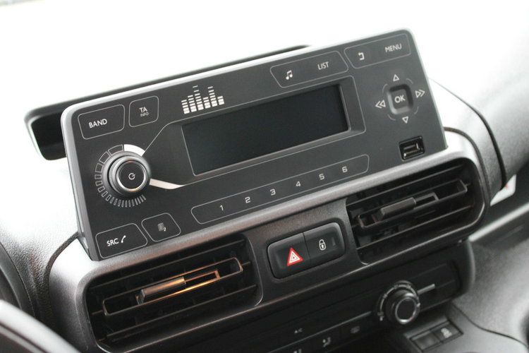 Toyota ProAce City Salon Polska Long netto 46 260 PLN Gwarancja D4D Active zdjęcie 22