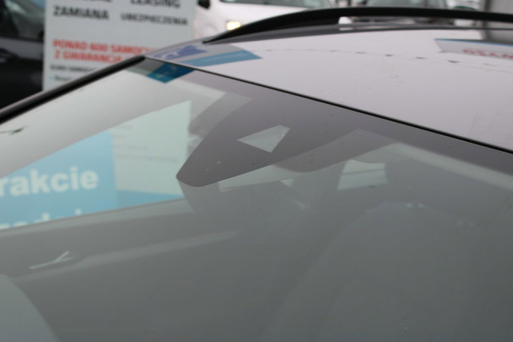 Volkswagen Golf LIFE Asystent Kamera Salon Polska Gwarancja zdjęcie 15