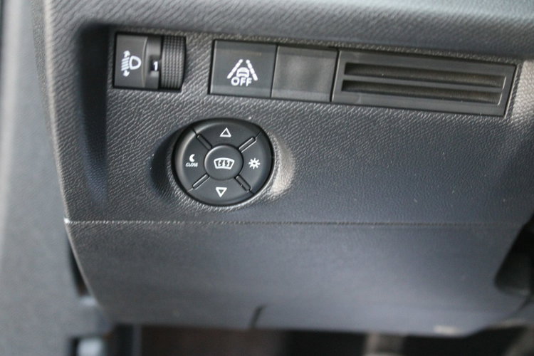 Citroen C4 SHINE 1.5D Skóra Salon Polska Gwarancja zdjęcie 21