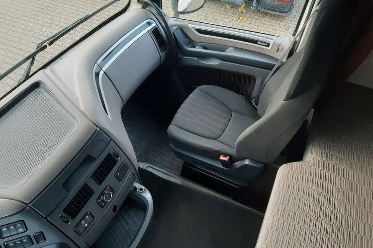 DAF XF 480 FT zdjęcie 7