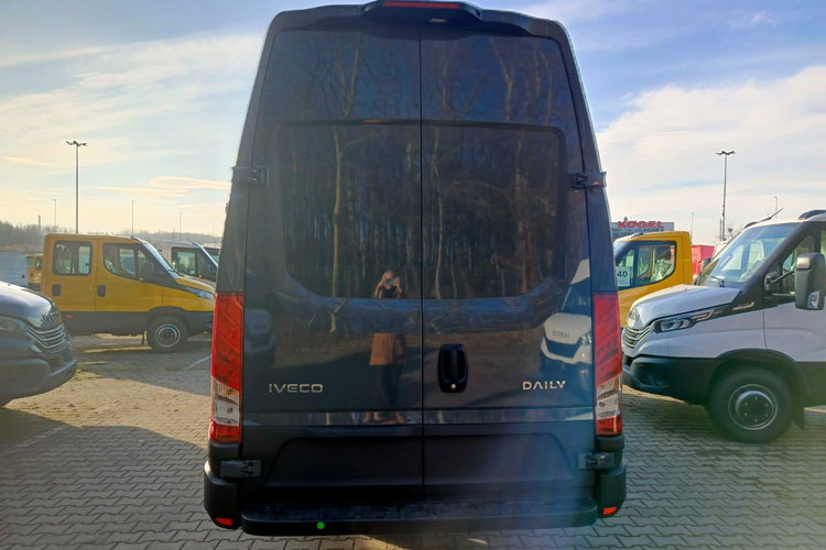 IVECO Daily 35S18HA8 V zdjęcie 16