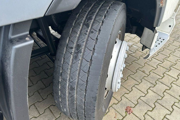 DAF XF 480 FT zdjęcie 9