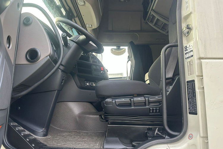 DAF XF 480 FT zdjęcie 8