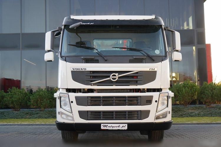 Volvo FM 380 / PEŁNY ADR  / KABINA DZIENNA / I-SHIFT / 13 LITROWY / zdjęcie 3