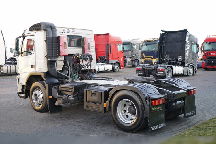 Volvo FM 380 / PEŁNY ADR  / KABINA DZIENNA / I-SHIFT / 13 LITROWY / zdjęcie 7
