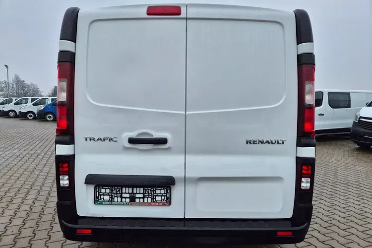 Renault Trafic L2H1 74900zł NETTO Brygadówka 6 osób 2.0dCi/120KM zdjęcie 10