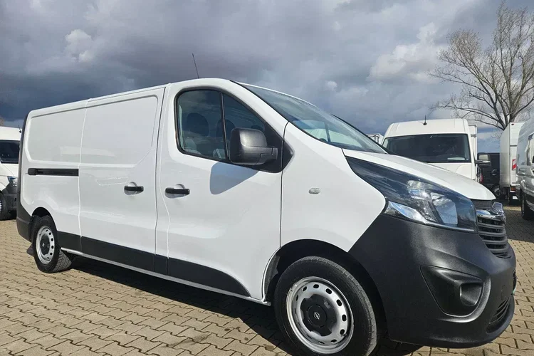 Opel Vivaro L2H1 37999zł NETTO 1.6CDTi/125KM zdjęcie 3
