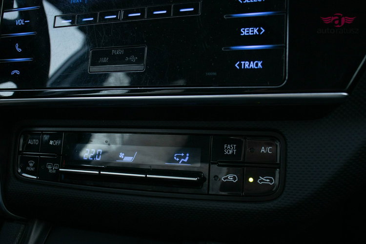 Toyota Auris Salon Polska Oferta Prywatna 100% Oryginalny lakier 1.6 Benz 132KM zdjęcie 25