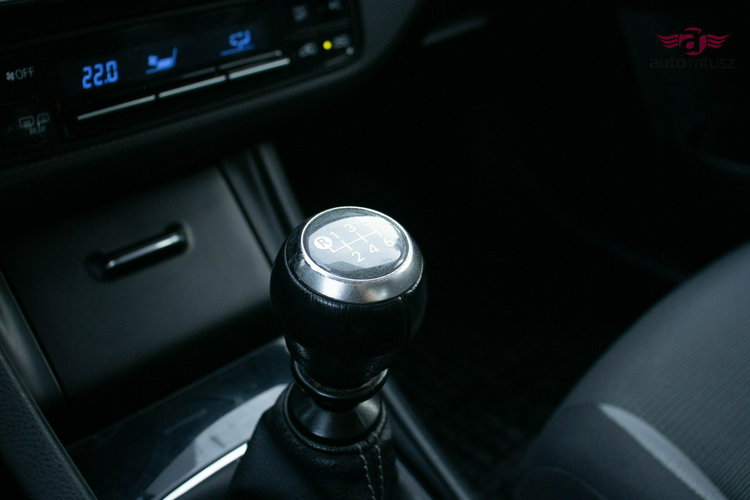 Toyota Auris Salon Polska Oferta Prywatna 100% Oryginalny lakier 1.6 Benz 132KM zdjęcie 26