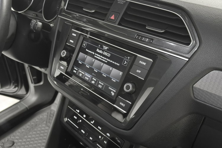 Volkswagen Tiguan 1.5 TSI 150KM EVO Life ACC KeylessGo Full LED Navi Salon PL F VAT 23% zdjęcie 10