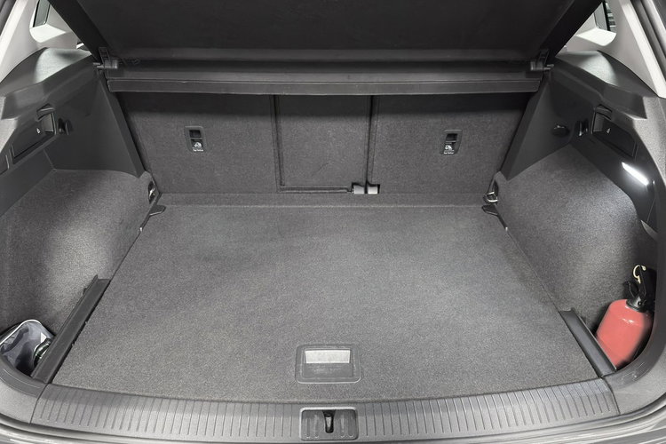 Volkswagen Tiguan 1.5 TSI 150KM EVO Life ACC KeylessGo Full LED Navi Salon PL F VAT 23% zdjęcie 35