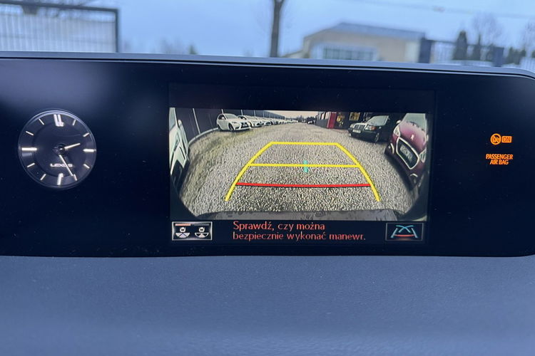 Lexus UX 250H 43 tyś km Ast. Pasa Distronic kamera Super zdjęcie 16