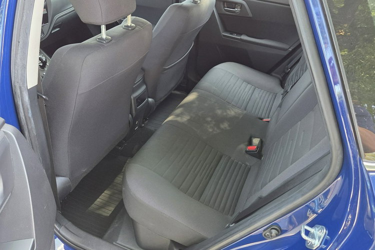 Toyota Auris 1.8 HSD 136KM Kamera Vat 23% zdjęcie 14